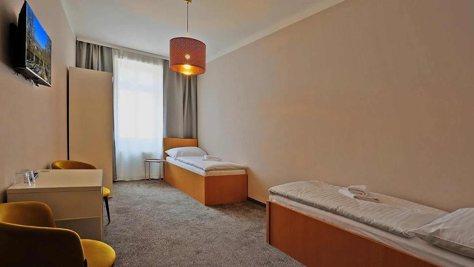 קרלובי וארי Hotel Pilgrim 3*, קרלובי וארי